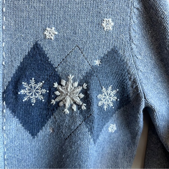 Croft & Barrow Embroidered Snowflake Zip Cardigan Nordic Winter Cozy Knit Size L - Picture 3 of 12